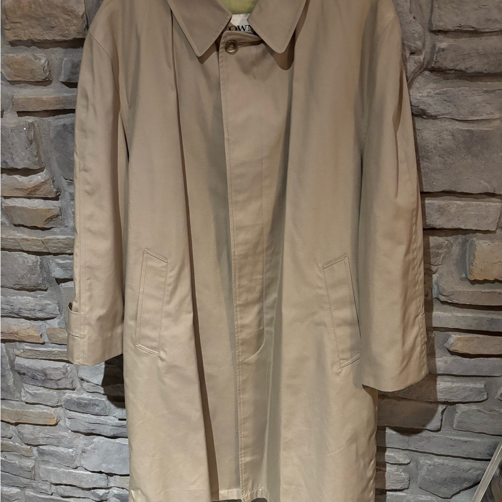 VINTAGE TOWNE BY LONDON FOG Classic Beige Trench Coat 42 Short